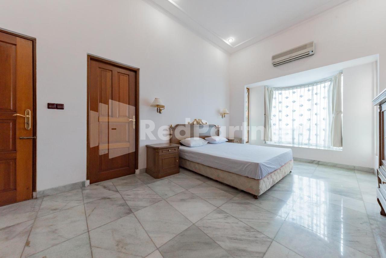 Biru Homestay Bandung Mitra Reddoorz Exterior foto